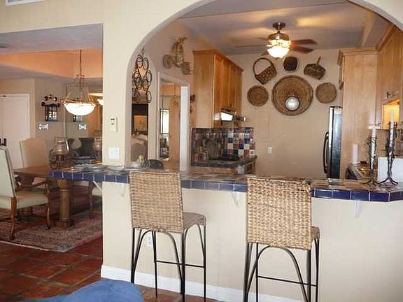 2nd image of 2 Grove Isle Dr Ph 3
