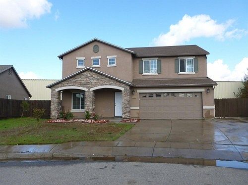 3rd image of 5524 W Garland Ave