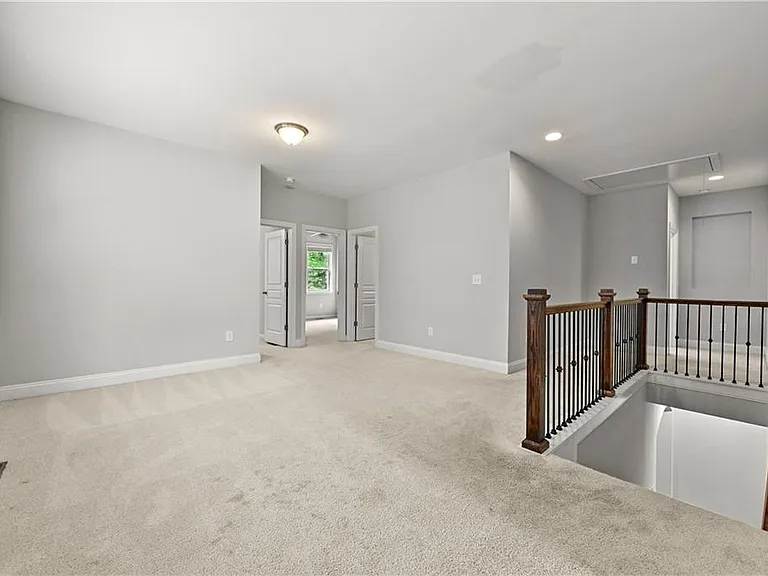 9965 Cameron Parc Cir — Photo 21