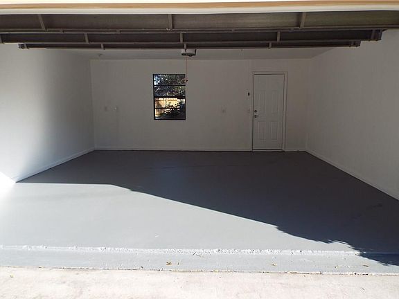 4th image of 2220 53rd Ave