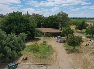 9970 E Harney Ln, Lodi, CA