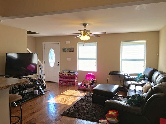 4th image of 6314 Daisy Pointe Ln