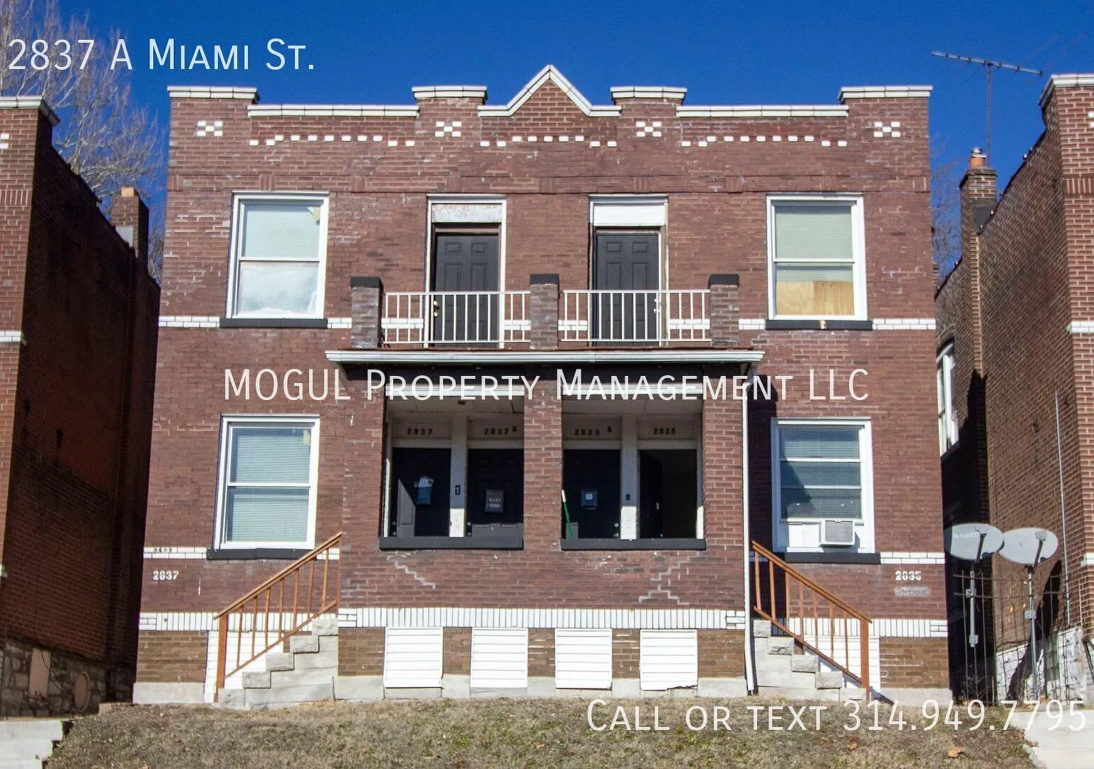 South City Sweet Spot! Just Minutes From Cherokee Street! — Photo 1