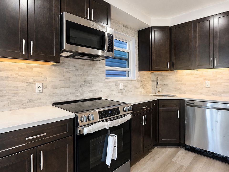 1st image of 31-59 43rd St #2A