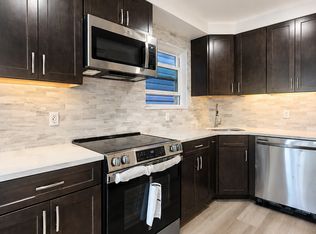 31-59 43rd St #2H, Astoria, NY 11103