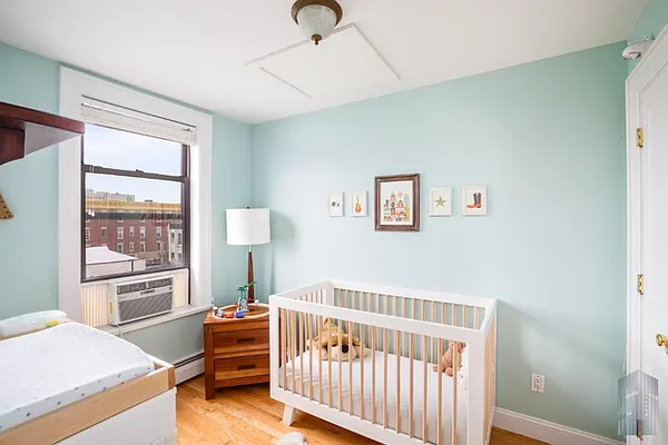 Rented by Skyline Group Real Estate | media 12