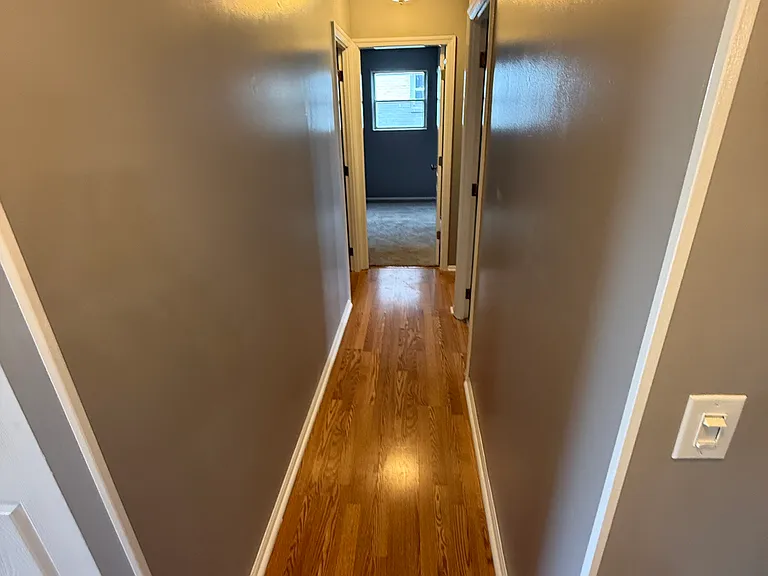 1616 W Saxon Dr — Photo 5