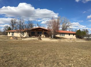 29 Middle School Dr, Ranchester, WY 82839