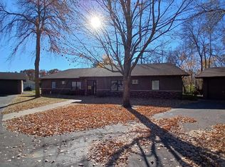 418 Cedar Ct APT 10, Menomonie, WI 54751