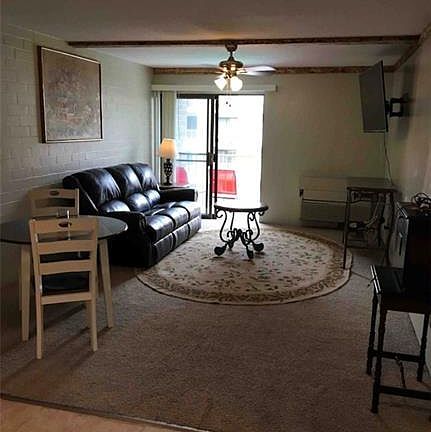 4th image of 2106 Kanawha Blvd E APT 526