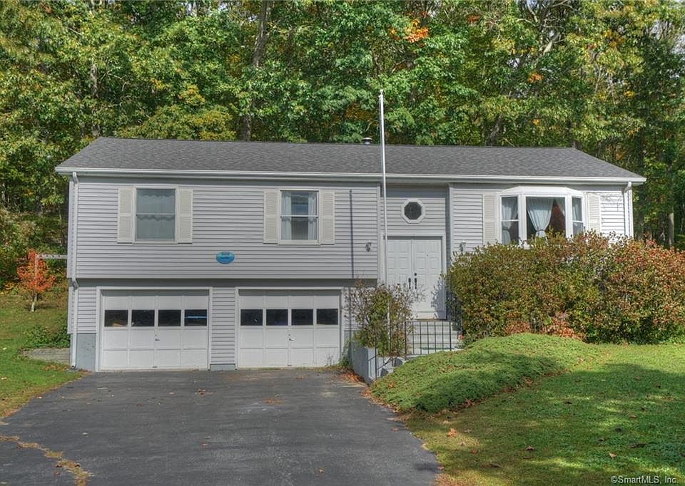 1st image of 202 Dartmouth Dr