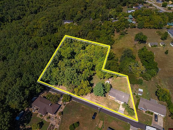 3rd image of 127 Crestline Pl