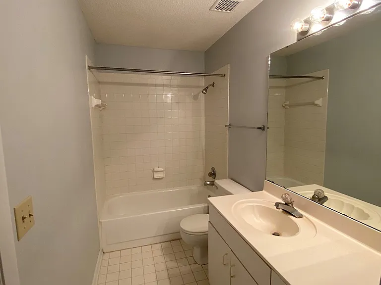 169 Wright Cir — Photo 16