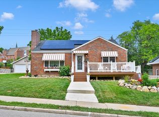 2225 Green St, Dubuque, IA 52001