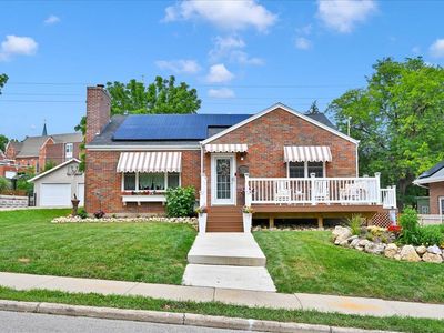 2225 Green St, Dubuque, IA, 52001