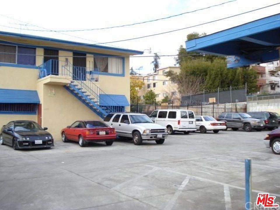 1st image of 3337 Drew St