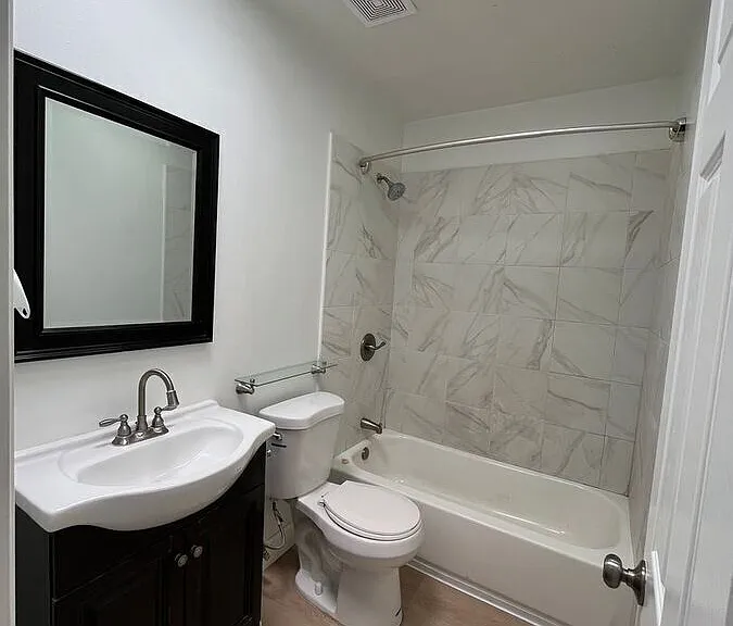 837 W 165th Pl #7 — Photo 8