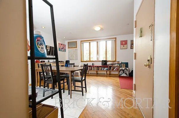 Rented by Brick&Mortar | media 9