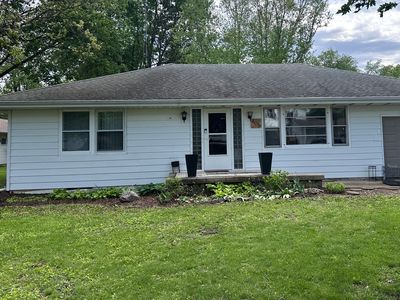 (Undisclosed Address), Mahomet, IL, 61853
