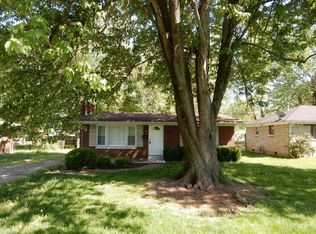 4335 Lynnview Dr, Louisville, KY 40216