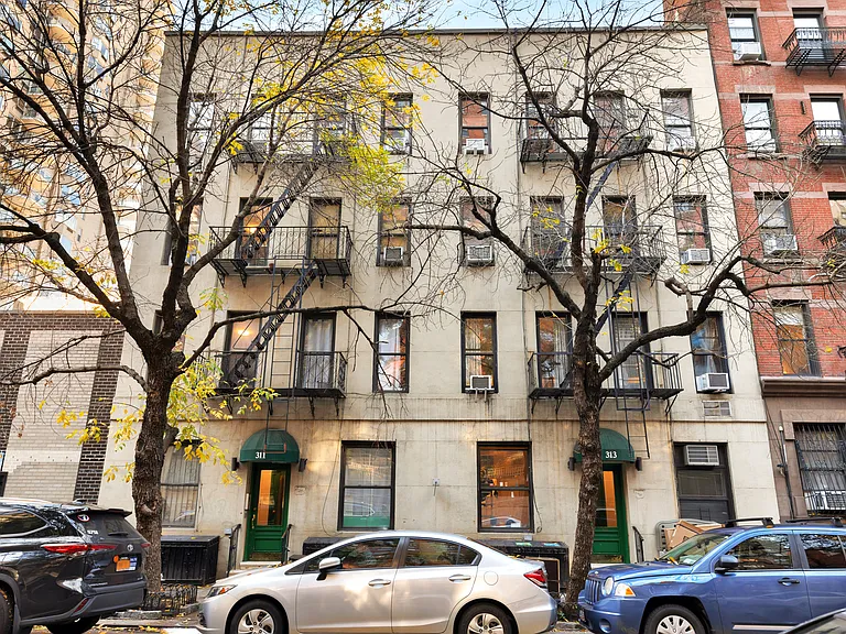 311 E 73rd St #4D — Photo 6