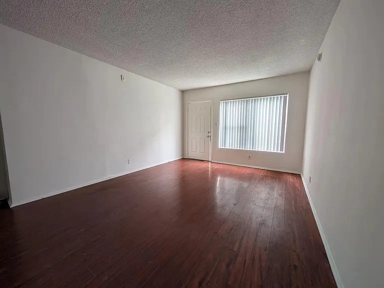 3630 Westwood Blvd #4 — Photo 3