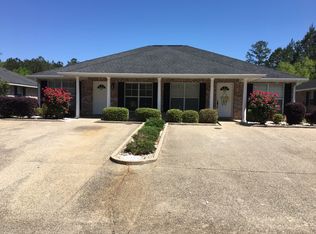 1926 Daniels Rd #B, Picayune, MS 39466