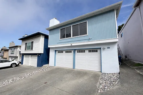 67 Canterbury Ave Photo 1