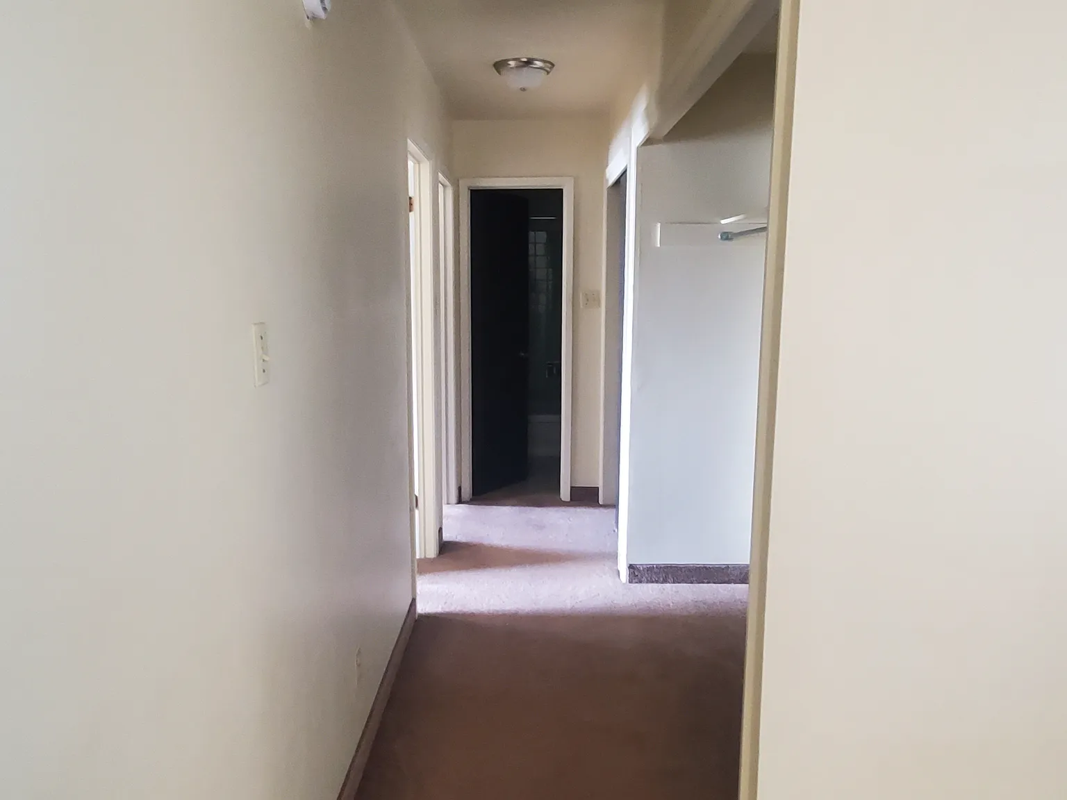 330 Poplar Avenue — Photo 4