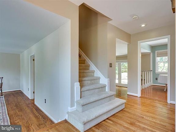 5th image of 4913 Tarheel Way