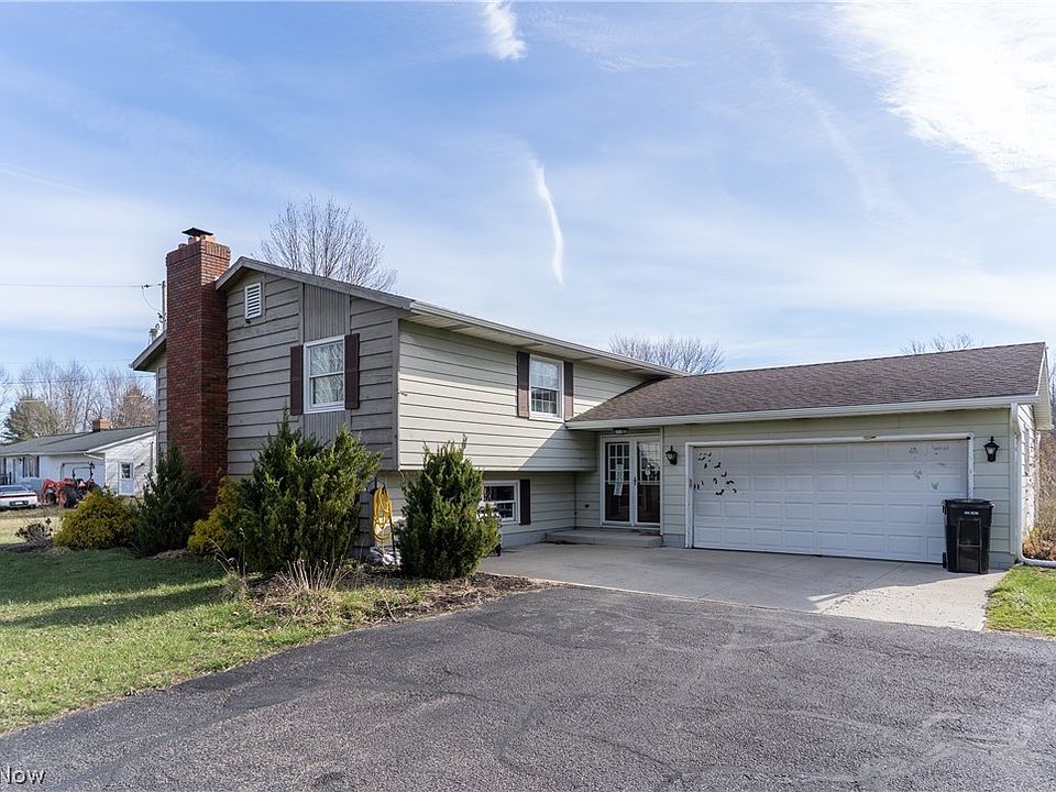 1st image of 2765 McMackin Rd