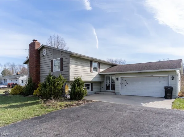 2765 McMackin Rd, Madison, OH 44057