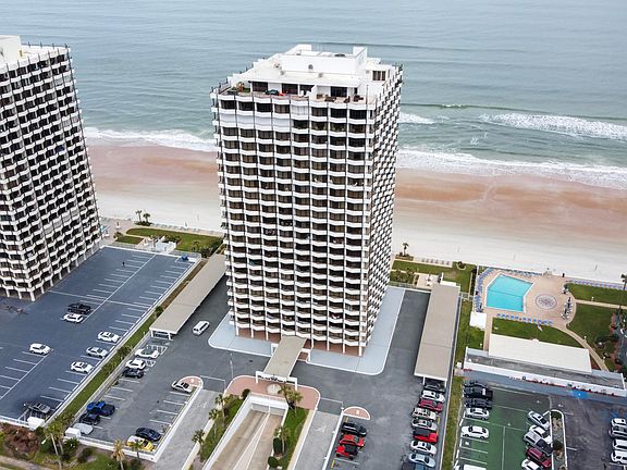 2nd image of 2828 N Atlantic Ave APT 1203