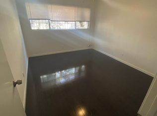 204 E 28th St APT 3, Los Angeles, CA 90011