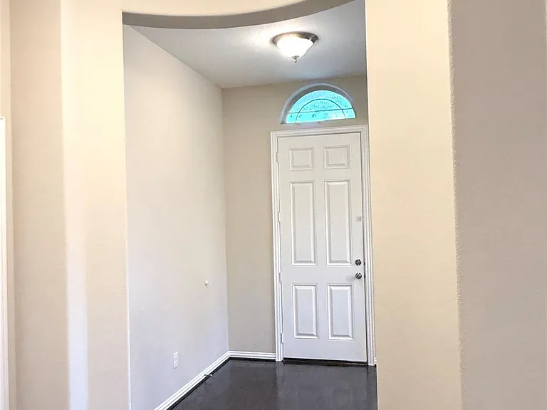 20703 Riley Copper Dr — Photo 3