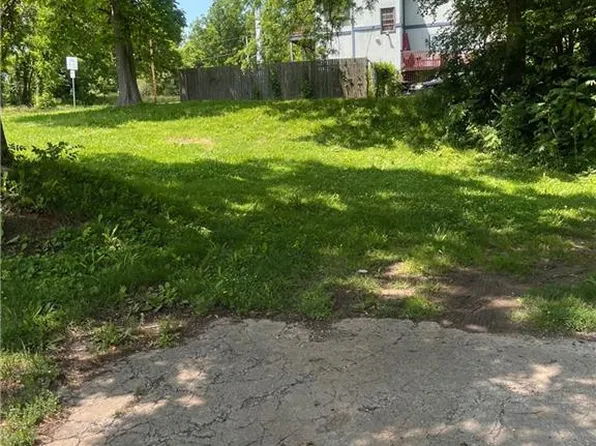 2101 N 10th St, Kansas City, KS 66104