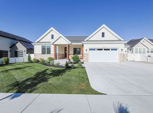 10243 S Dial Ct, South Jordan, UT 84009