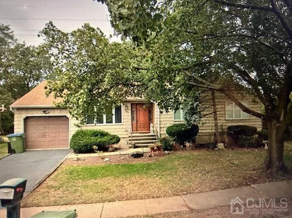 34 Edgemount Rd, Edison, NJ 08817