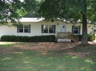 19 Moores Spring Rd, Kingston, GA 30145