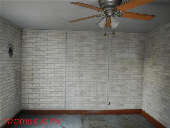 5th image of 7317 N Decker St