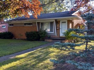 2294 Bock Rd, Saginaw, MI 48603