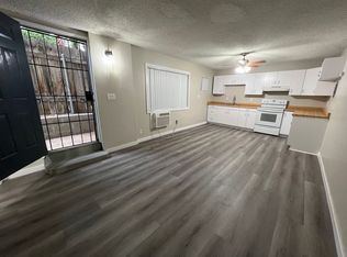 4466 University Ave #15, Riverside, CA 92501