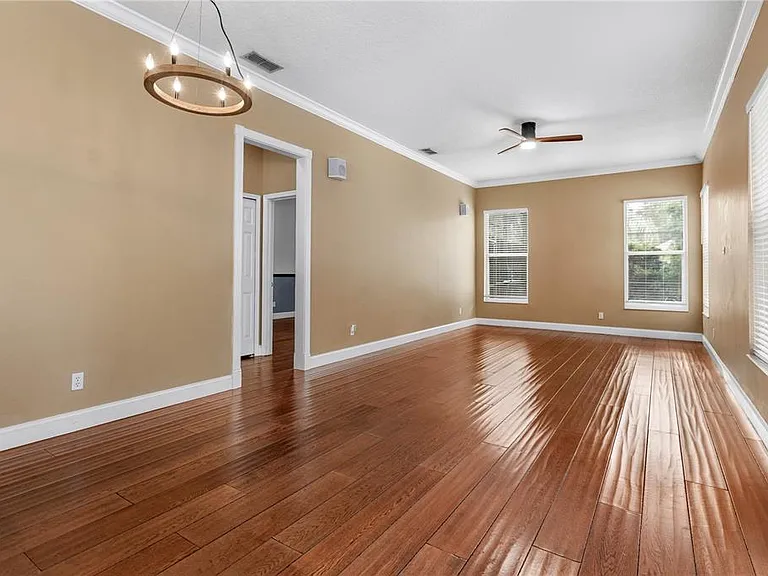 1393 Stanfield Cv — Photo 15