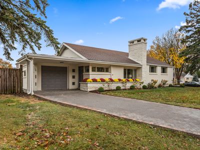 901 S Ashland Ave, La Grange, IL, 60525