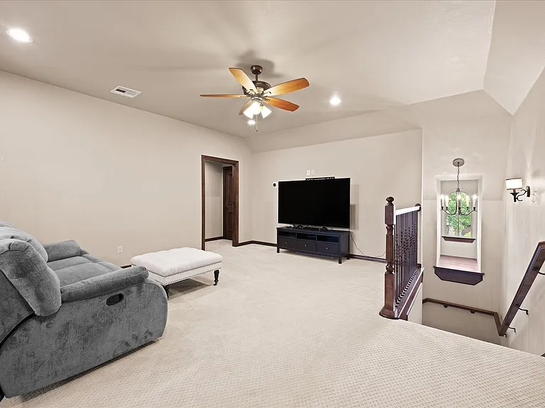 2708 Cattle Dr — Photo 24