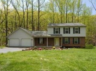 134 Bran Rd, Sinking Spring, PA 19608