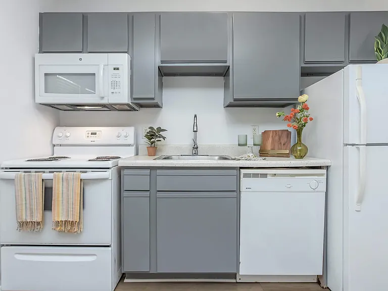 MODERN APPLIANCES