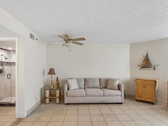 3rd image of 9850 S Thomas Dr Unit 702E