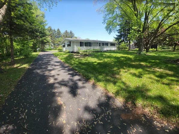 W8520 State Highway 33, Portage, WI 53901