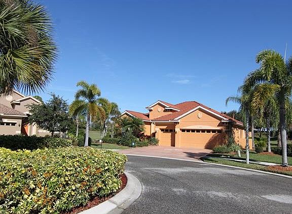 2nd image of 1220 Sunrise Vista Cir